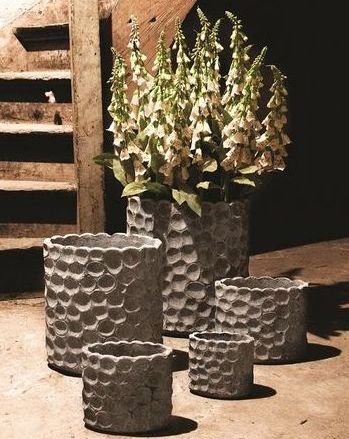 Store frostsikre krukker og havekrukker Store frostsikre krukker og havekrukker